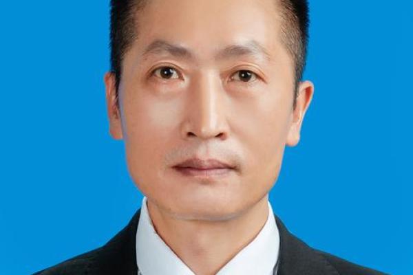 姓湛的名人-姓名学-华易算命网姓名